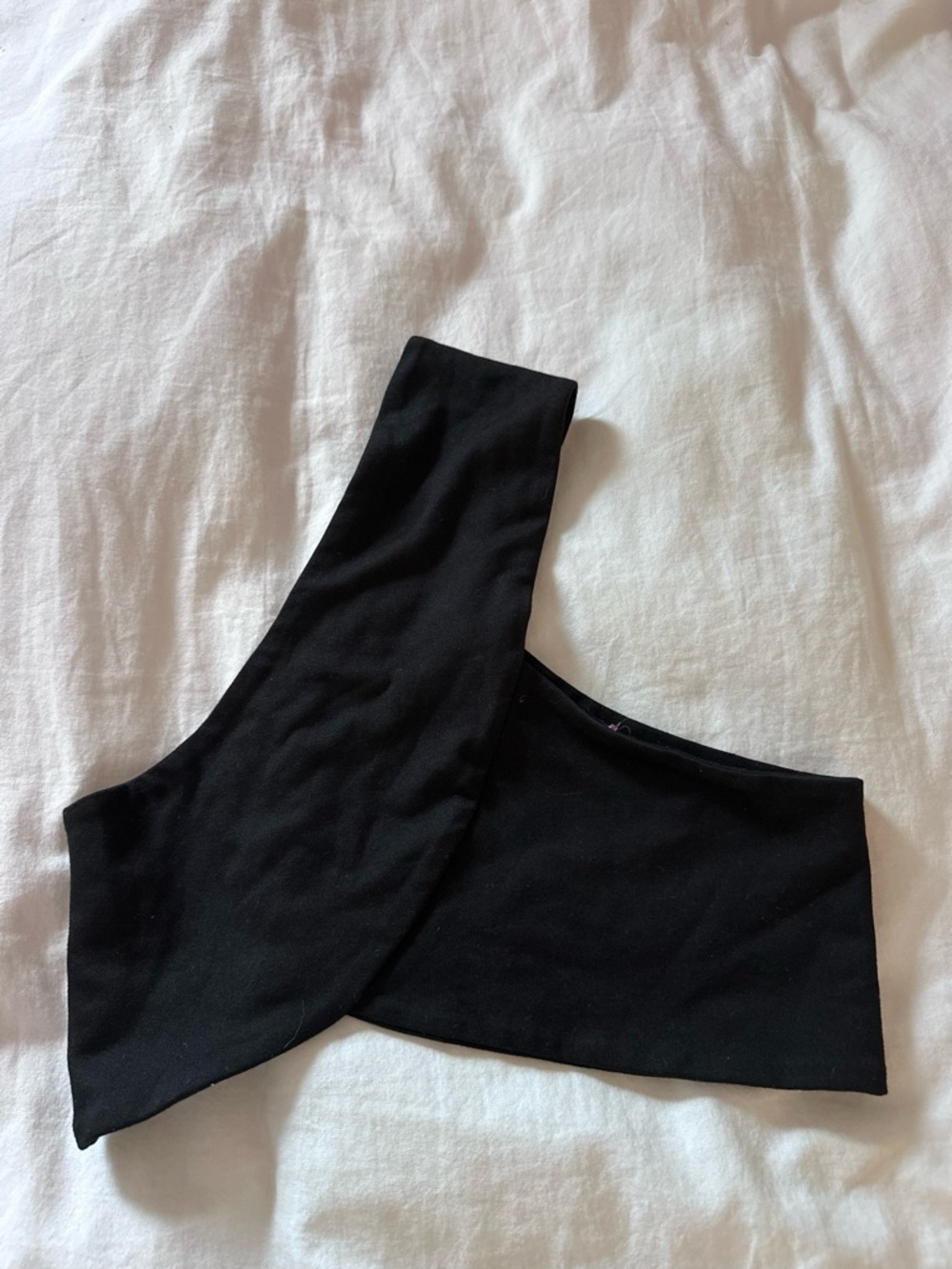 Black One-Shoulder Asymmetrical Crop Top
